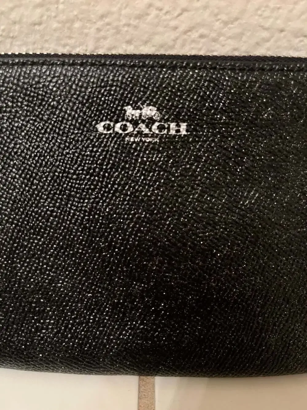 Coach Corner Zip Wristlet in Crossgrain Leather Black
